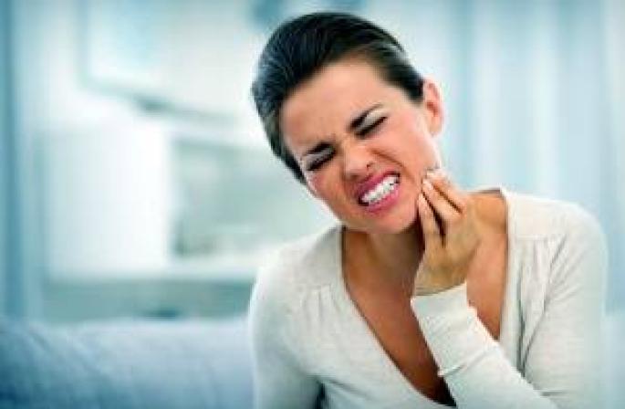 Видео — Почему болит зуб после пломбирования?