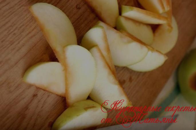 Как варить яблочное варенье дольками?